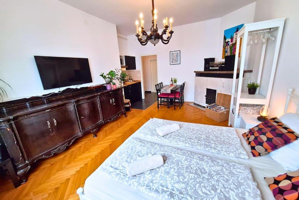 True Zagreb Centrally Located & Spacious Apartment Exterior foto